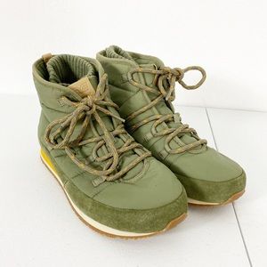 TEVA Ember Lace Up Winter Boots Burnt Olive Sz 9